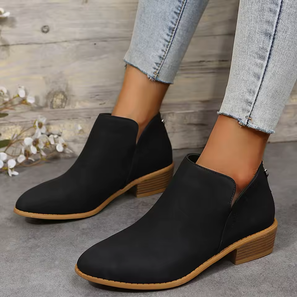 Alessia | Damen Stiefeletten mit niedrigem Blockabsatz und seitlichem Reissverschluss