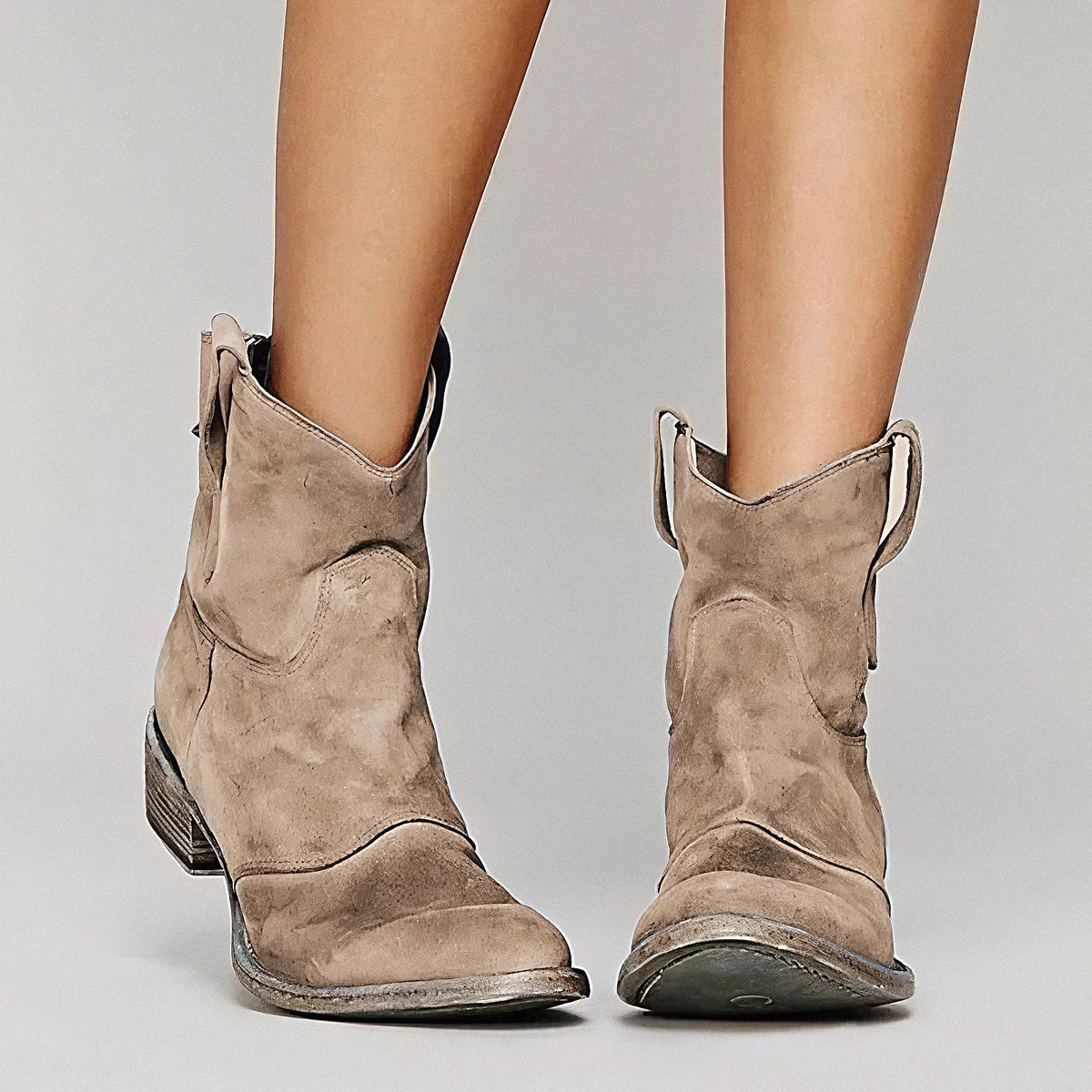Andrea | Damen Kurze Used-Look Cowboystiefel