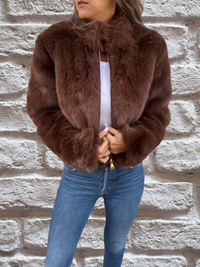 Aurelia | Damen Flauschige Kurze Herbstjacke mit Reissverschluss
