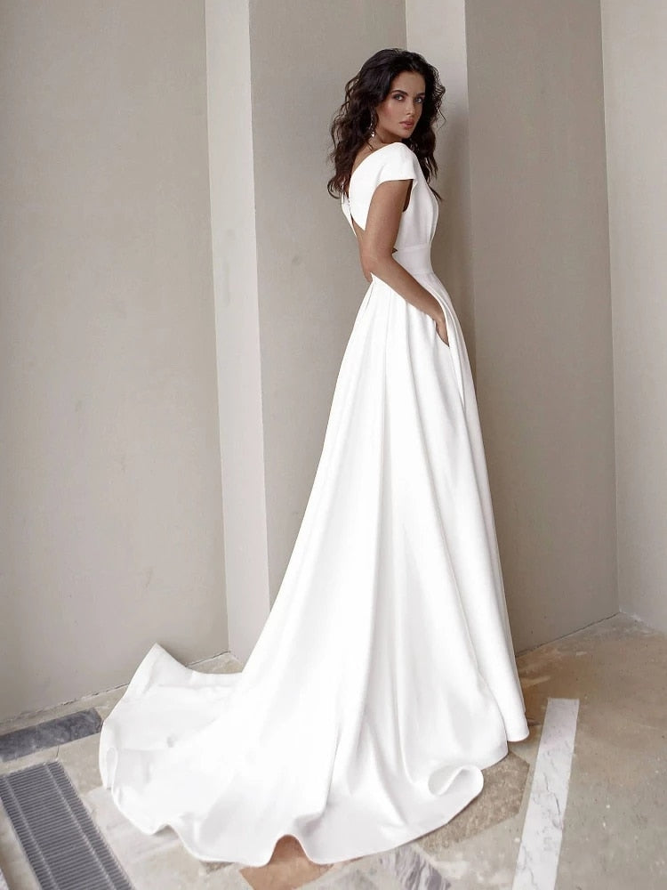 Gerda | Damen Elegantes Abend Maxikleid mit V-Ausschnitt und Beinschlitz