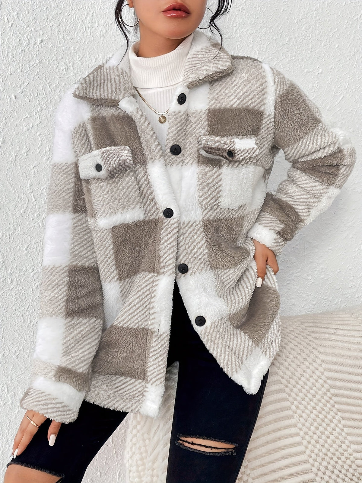 Greta | Damen Flauschige Karierte Patchwork Jacke