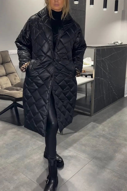 Bianca | Damen Lange Winter Steppjacke mit Druckknöpfen