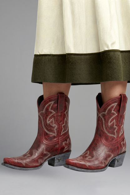 Ramona | Damen Bestickte Stiefel im Western-Stil